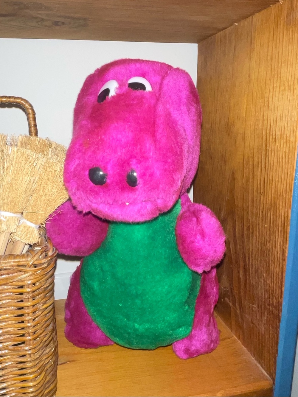Vintage Barney and Baby Bop plushies